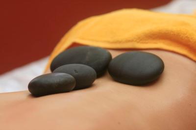 Hot-Stone-Massage